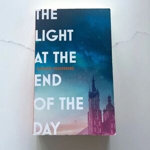 The Light at the End of the Day | By Eleanor Wasserberg | Paperback Book